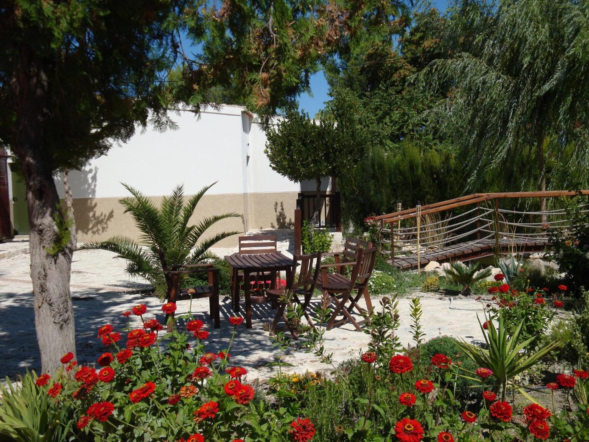 Jardines De Casablanca Otel Caravaca De La Cruz Dış mekan fotoğraf